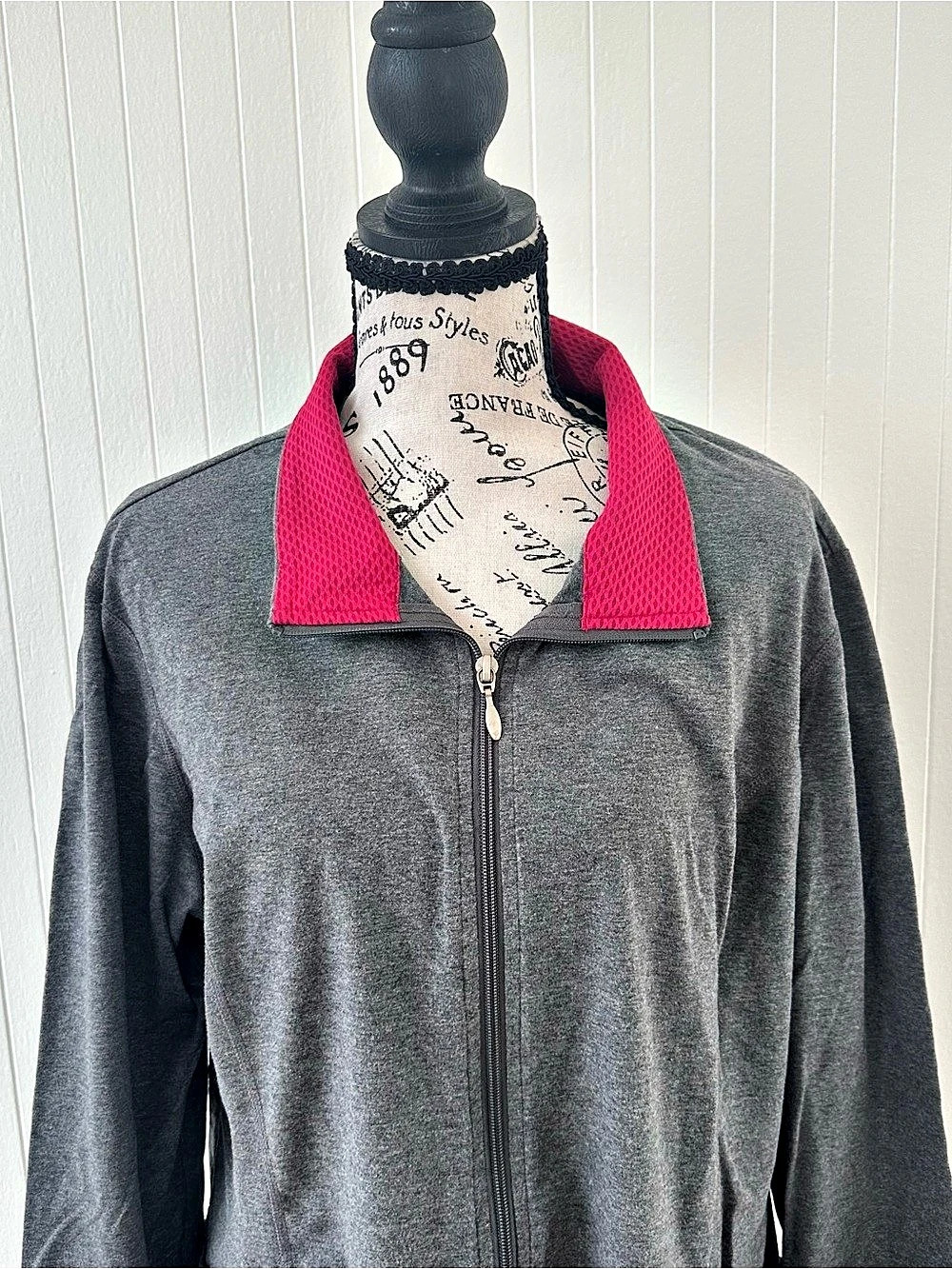 Danskin Gray & Pink Zip Front Jacket Like New 2X